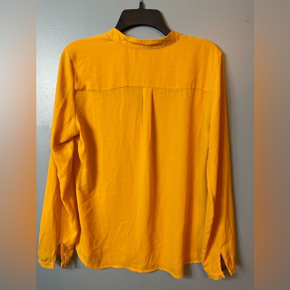 Mustard Top - Picture 3 of 3